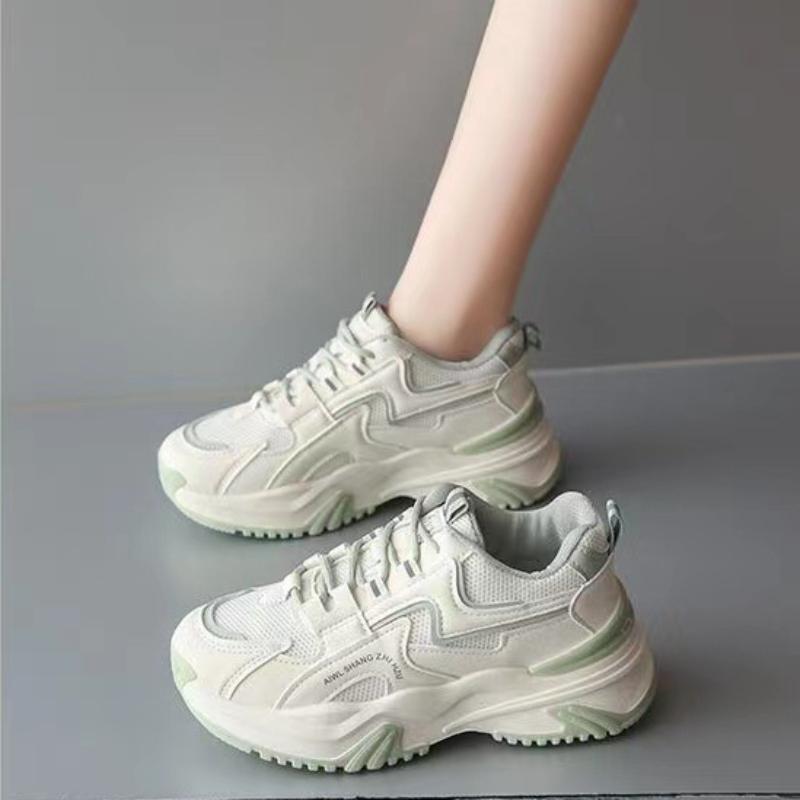 Модные повседневные дышащие кроссовки для женщин с толстой подошвой и увеличенным подъемом 2024 года, новые простые универсальные кроссовки для бега для женщин, осеннее время