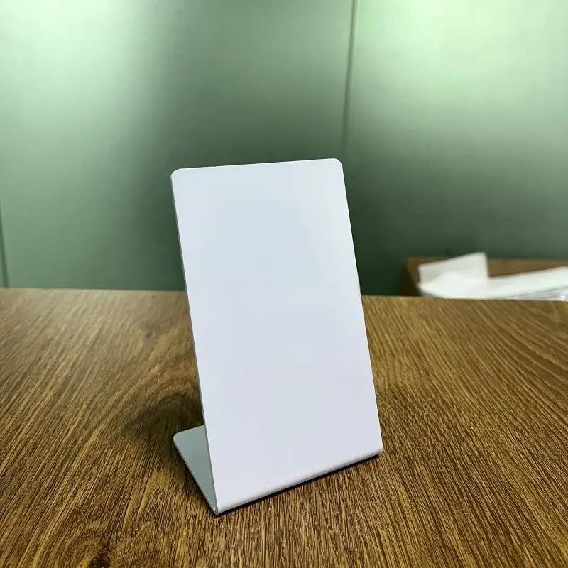 NFC Белый Черный Пустой Узор 13,56 МГц Чип NFC215 504 байта Patternless Социальные сети RFID NFC Google Обзор стенда дисплей