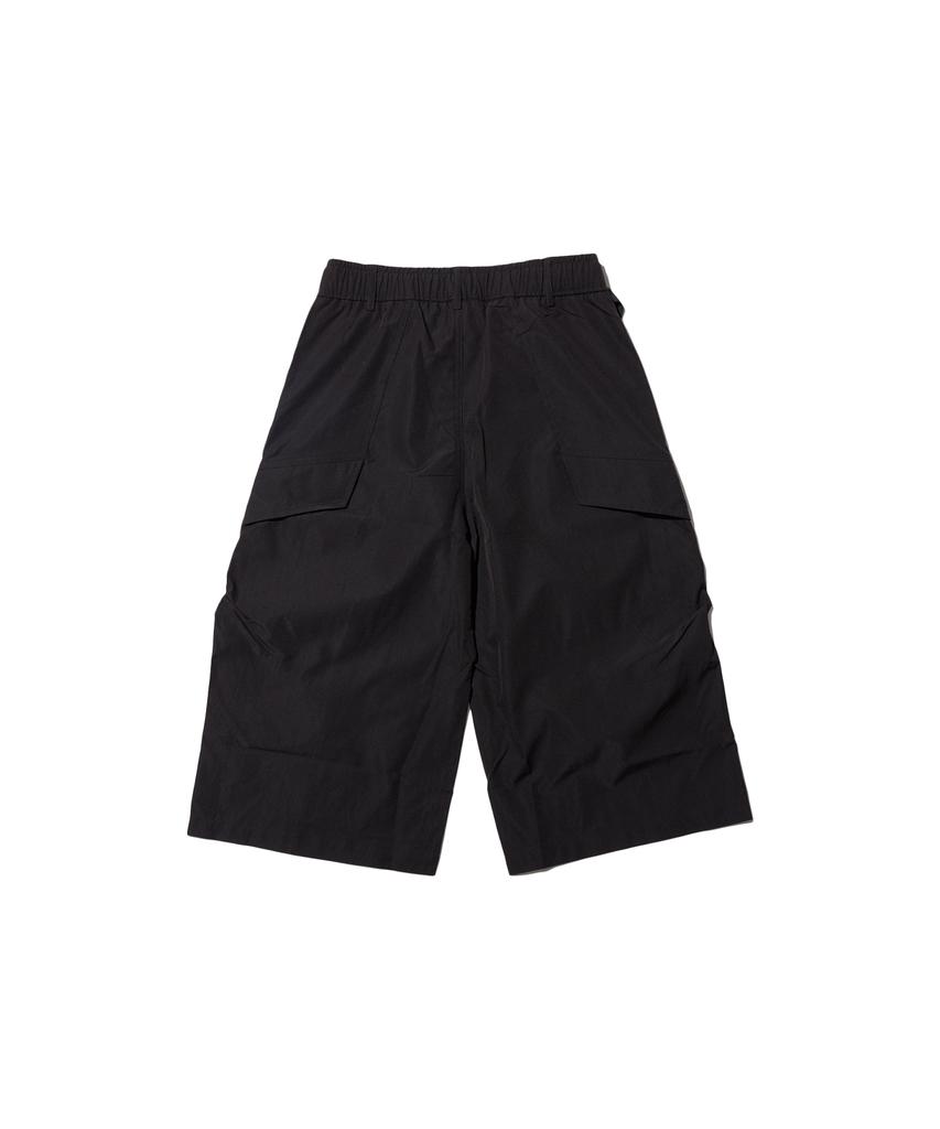 CREAM SODA LAB Belted Parachute Capri Pants Black