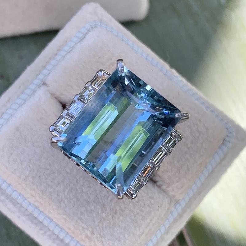Новое женское кольцо на палец с большим небесно-голубым камнем для коктейльной вечеринки, великолепные женские аксессуары, подарок для красоты, стильные ювелирные изделия