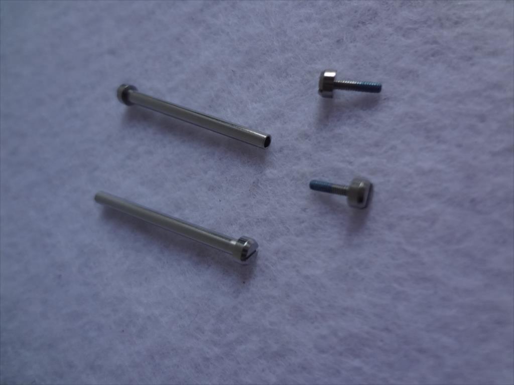 CASIO Screws G-SHOCK MTG-1200-1AJF, MTG-1500-1AJF, MTG-1000-1AJF, MTG-1500-9AJF, GW-3500BD-1AJF band/strap (2 pieces)