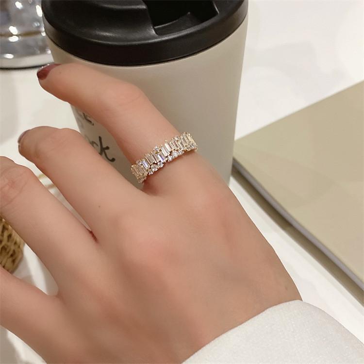 Dazzling Geometric Copper Ring With Adjustable Size And Stunning Zirconia For Women