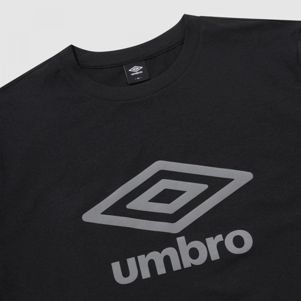 Umbro Унисекс Свежая футболка с коротким рукавом и большим логотипом Ur121srs13