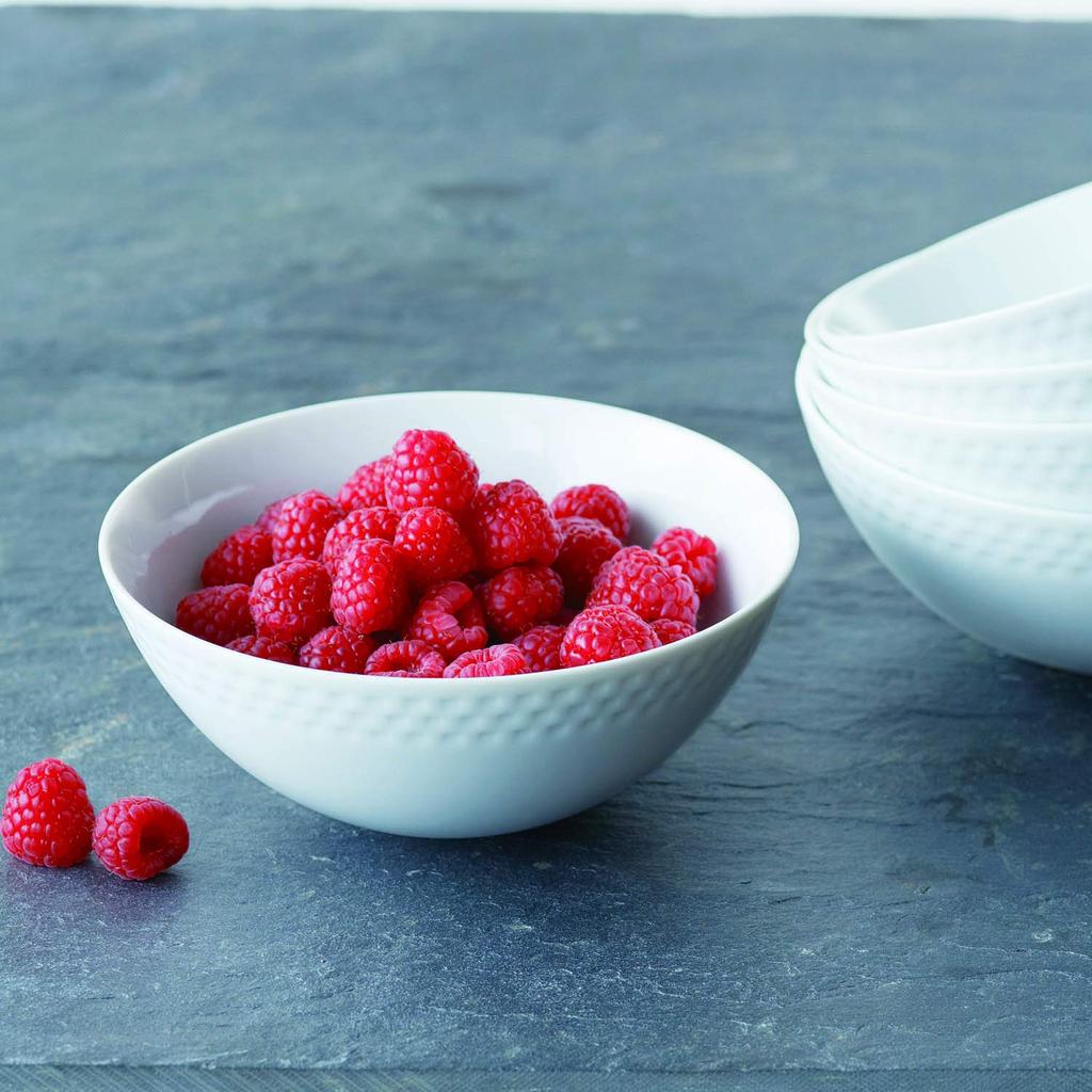 Noritake Bowl Set, 14cm, 490cc, Lizmo White, Microwave and Dishwasher Safe, 5 Pieces, Fine Porcelain F5306L/1610