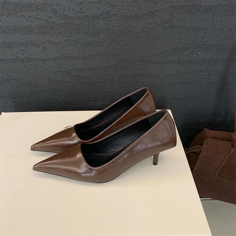 Fashion Black Pointed Toe Shallow Mouth Thin Mid Heels Shoes Women Pumps Temperament Slip On Office Work Party Luxury Shoes