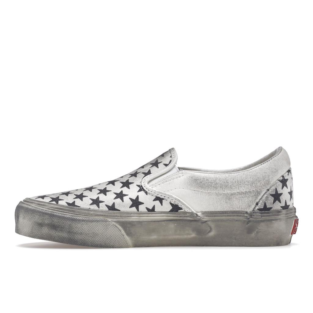 Bianca Chandôn x Vans Classic Slip-On VLT LX Stressed Black Unisex Sneakers White VN0A3QXYBA2