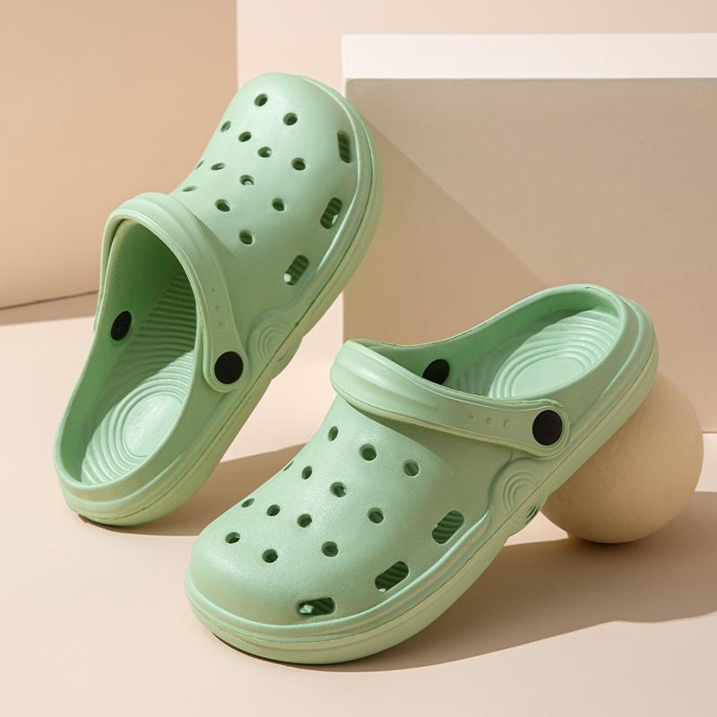 Cave Shoes for Women New Summer Home Decor EVA Anti Slip Beach Wearing Outdoor Sandals Women's Garden Shoes