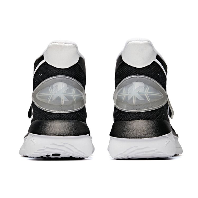 Anta Баскетбольные кроссовки Thompson KT Ice мужские черные 112021611-1