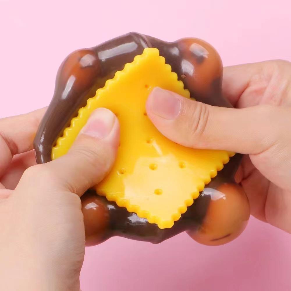 1pcs Simulation Mini Of Sandwich Cookies Pinch Toys Creative Quirky Snacks High Value Slow Rebound Stress Relieving Toys