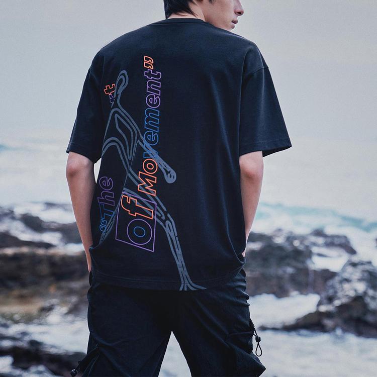 Футболка с коротким рукавом и круглым вырезом Li Ning Graphic Print, мужские топы, цвет черный AHSR359-1