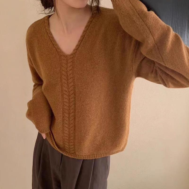 Women's V-neck Pullover Sweater Autumn and Winter New Loose Knit Sweater for Women
