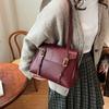 Retro Fashion Hand Carry Large Capacity Tote Bag 2025 New Women's Retro Simple Shoulder Armpit Bag