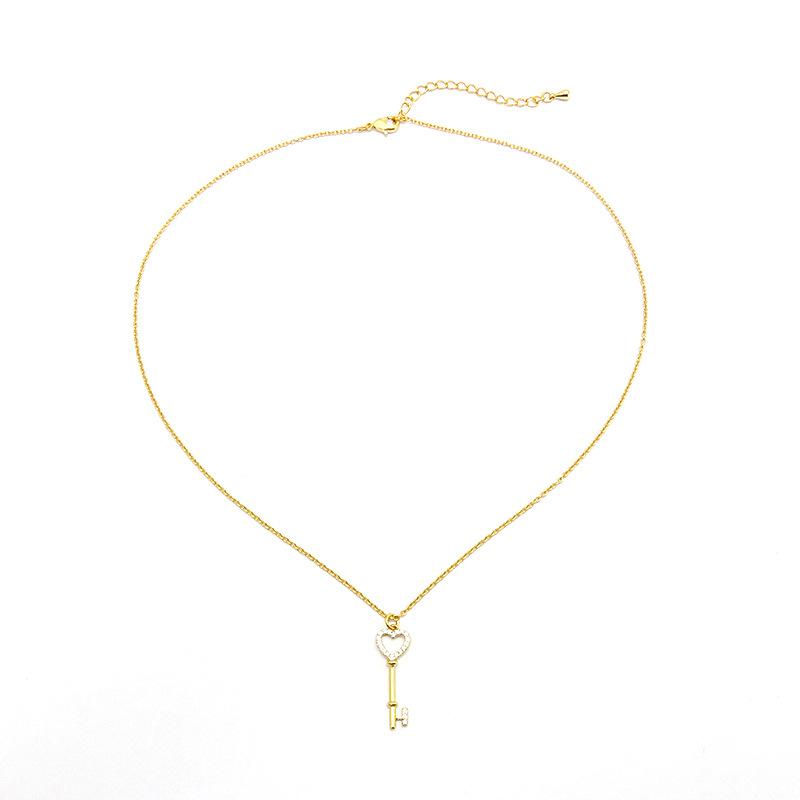 Ожерелье Love Gold Key для женщин, модная универсальная цепочка на ключицу, кулон в форме сердца, летние ювелирные изделия