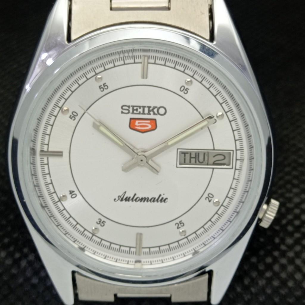 ВОССТАНОВЛЕННЫЕ ВИНТАЖНЫЕ МУЖСКИЕ ЧАСЫ SEIKO 5 AUTOMATIC JAPAN D/D SILVER 593a-a311253-2