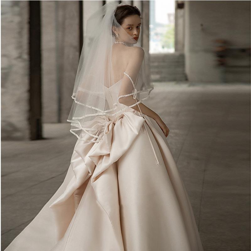 2025 Vintage Satin Halterneck Wedding Dress - Simple, Elegant Evening & Photography Style