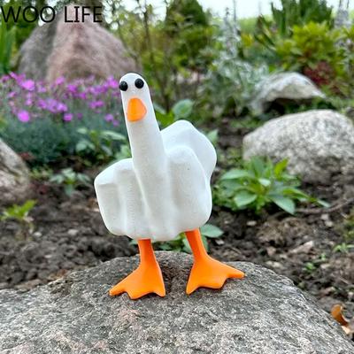 Новинка Смола Средний палец Утка Декор Стиль Закка Настольная Мини-скульптура Забавный Офисный Настольный Аксессуар