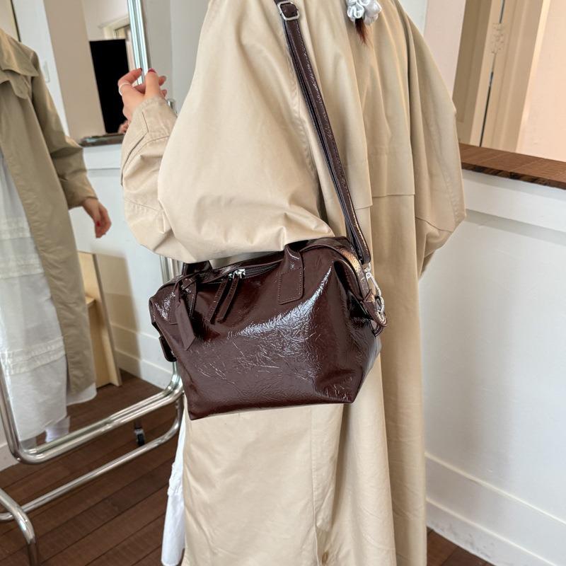 Ретро нишевая сумка-тоут женская новая модная простая сумка на плечо большой вместимости для работы и поездок сумка-мессенджер