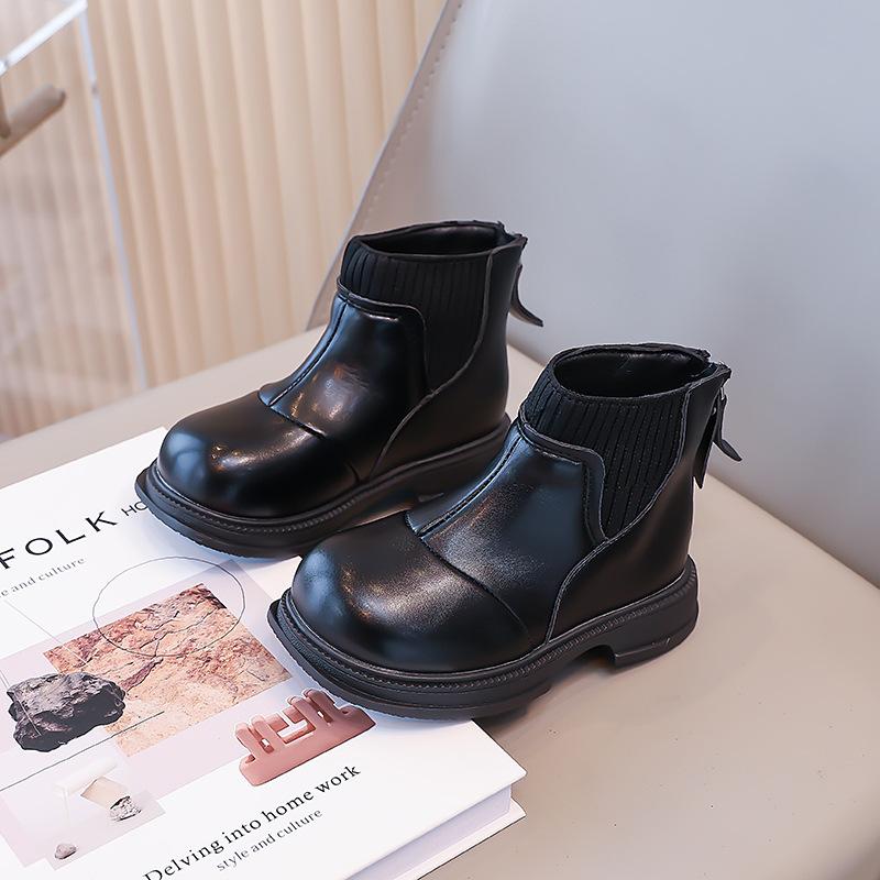 Девочки ботинки Мартин детская мода одинарные ботинки 2025 осень новые британский стиль девочки зарубежный стиль короткие ботинки мягкая подошва кожаные ботинки