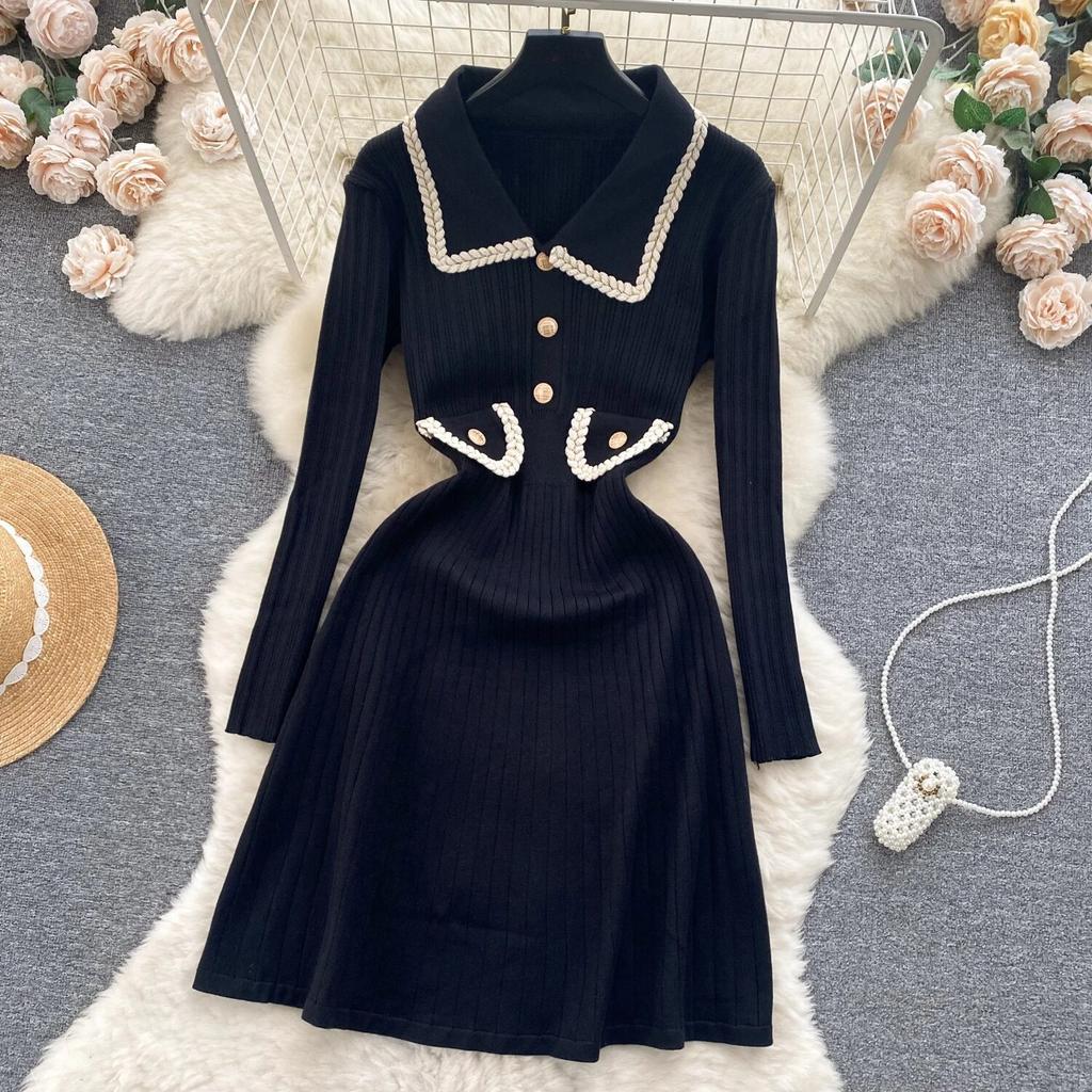 Knitted dress Women Autumn and Winter New High Sense Chic Waist Hugging Slimming Temperament Lapel Sweater Dress
