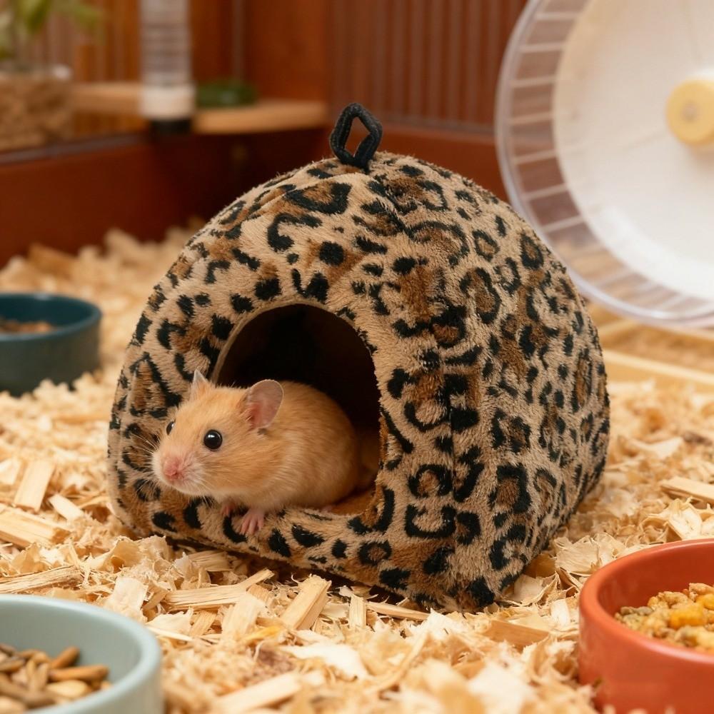 Coral Fleece Hamster Hideaway Cold-Resistant Pet Parrot Nest New Pet Bedding Indoor Use
