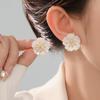 Серьги-гвоздики из серебра с белыми ракушками и цветами, модные серьги с камелией, элегантные серьги оптом