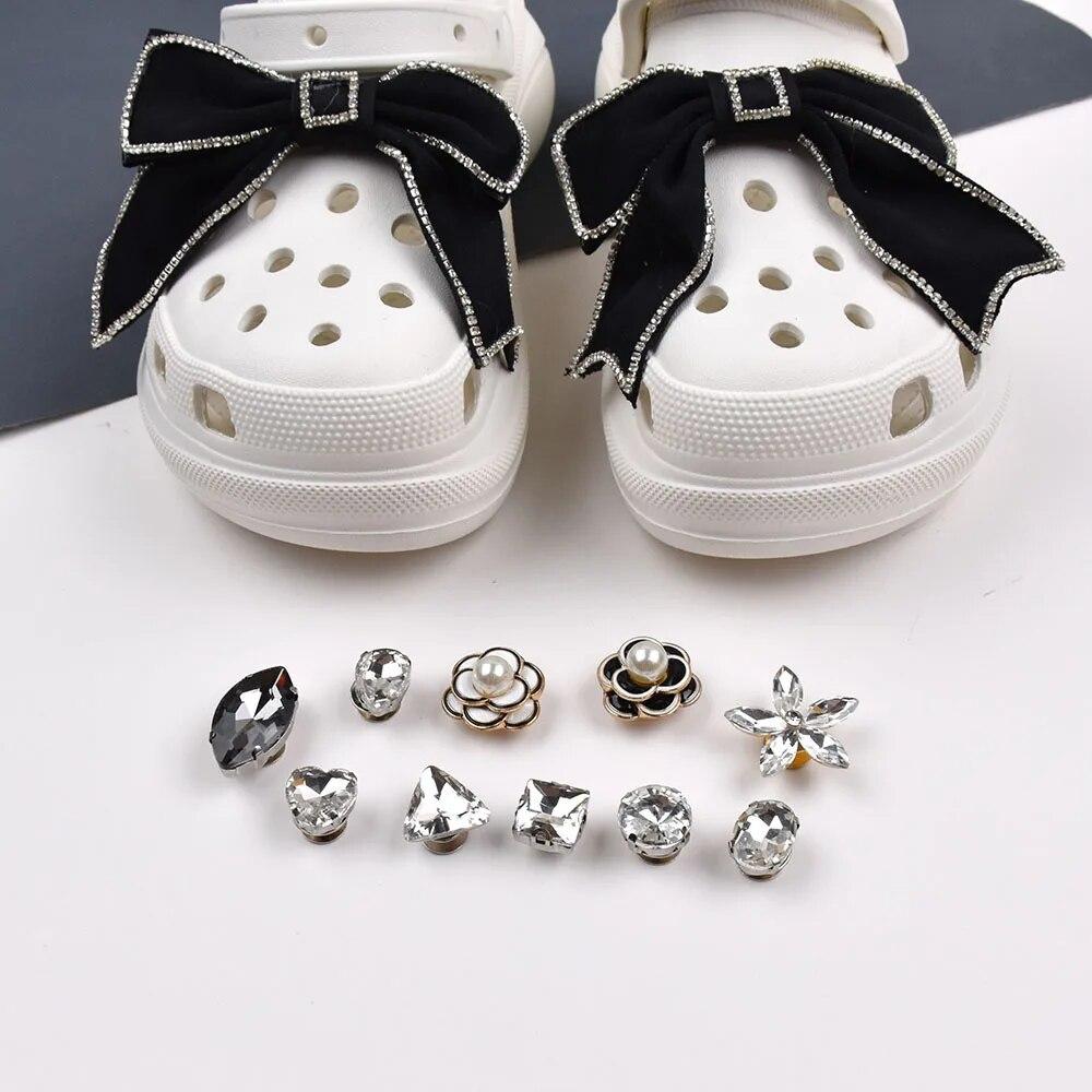 Shoe Charm DIY Pins Camellia Flower Pearl Diamond Bow Decoration Buckle for Hole Shoes Charms Set Accessories Kids Boy Girls Gift