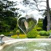 1pc Romantic Heart-Shaped Wind Turning Crafts, Metal 3d Rotating Wind Chimes, Love Gifts Add Poetry To Life
