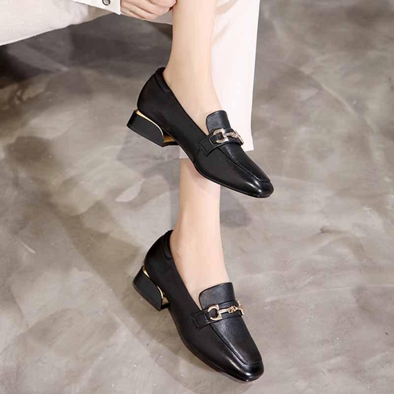 Кожаные туфли-лодочки женские новые летние на плоской подошве универсальные лоферы женские на низком каблуке модные с квадратным носком кожаные туфли женские на толстом каблуке