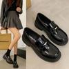 Новые осенне-зимние французские лоферы для женщин, для невысоких женщин на высоких толстых каблуках, британские кожаные туфли на одной педали большого размера для женщин