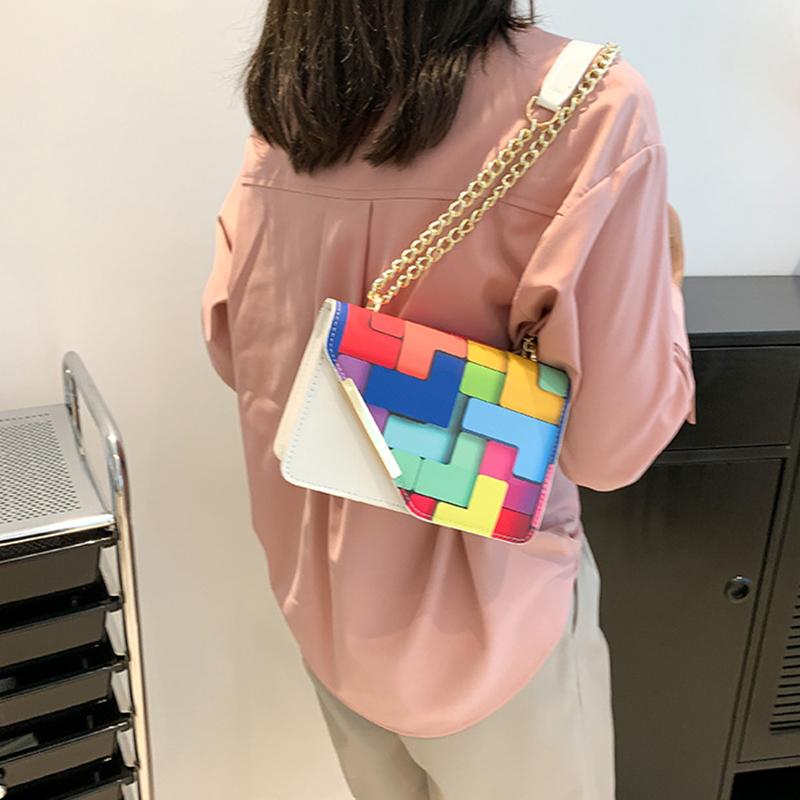 Женская маленькая квадратная сумка-слинг на плечо с клапаном из искусственной кожи, летняя, контрастного цвета, универсальная, с цепочкой, кроссбоди KTY