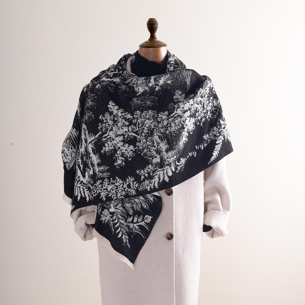 Autumn and Winter Literary and Artistic Fan Imitation Cashmere Flower Scarf Women's Fashion Temperament Atmosphere Medium and Long Warm Scarf