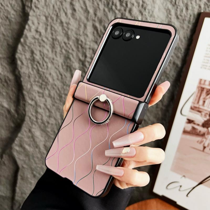 Luxury Leather Ring Holder Phone Case For Motorola Razr 60 50S 50 Ultra 40 Ultra Gradient Stripe Shockproof Hard PC Slim 3pcs Folding Cover