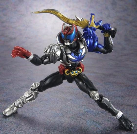 TAMASHII NATIONS Mounted Transformation Kamen Rider Kiva (Garuru Form)