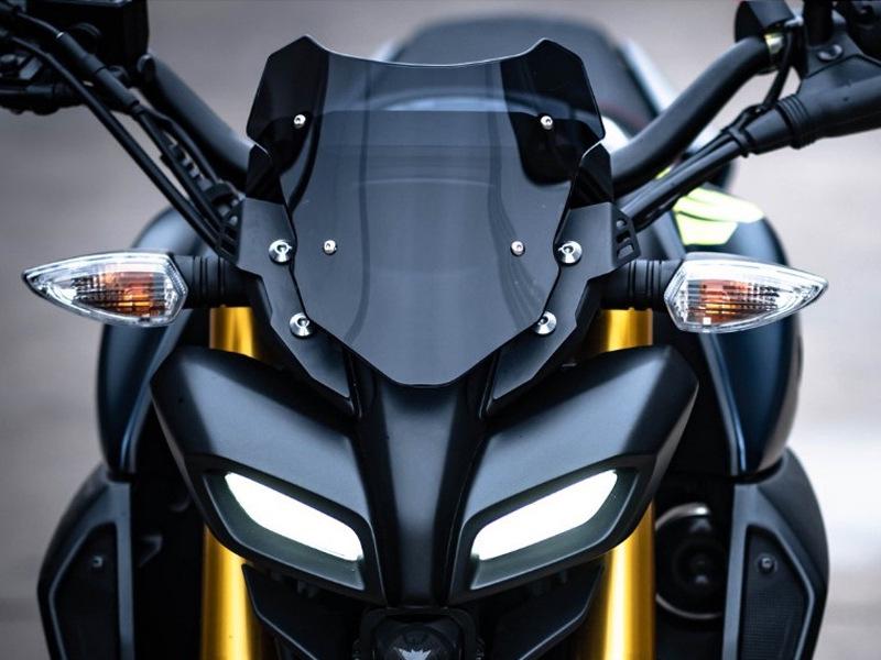 Кастомный передний обтекатель ветрового стекла Yamaha MT-15 2019-2024