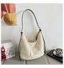 Relaxation large-capacity vacation style straw woven bag women's 2026 new commuter woven shoulder bag messenger bag tote bag