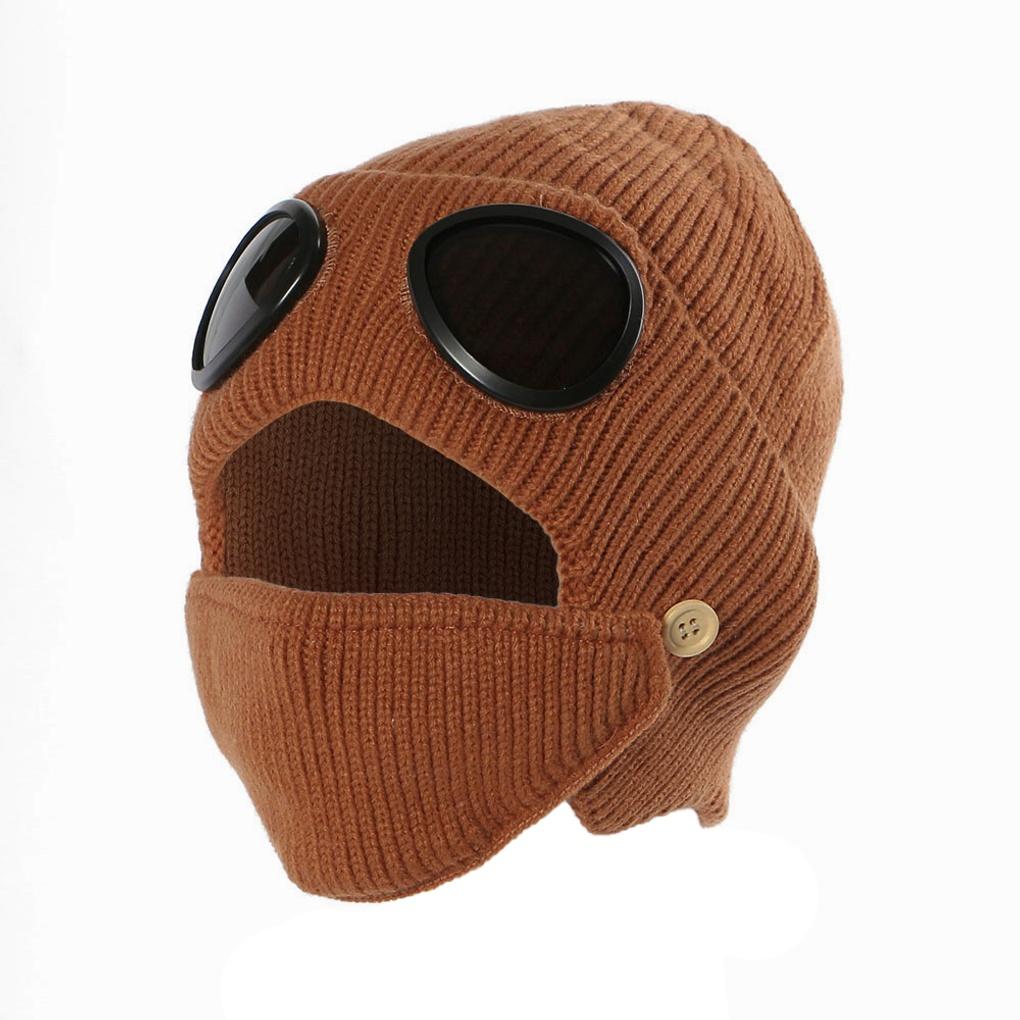 Маска, очки, шапка-бини, зимняя вязка, знаменитость