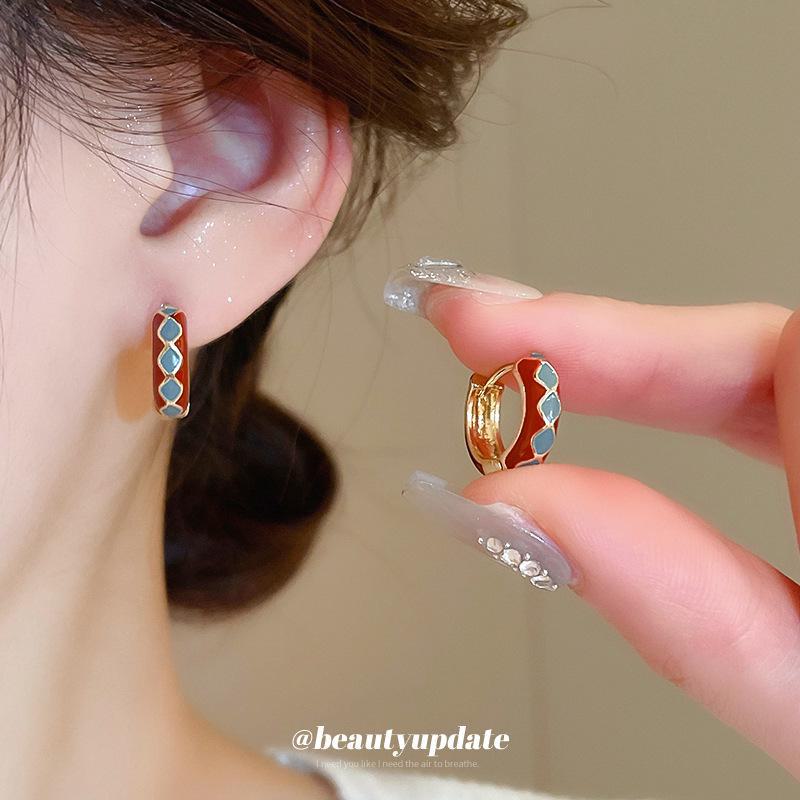 Серьги с бриллиантами Ankola Red Oil Drop: Универсальный, простой, легкий, роскошный, модный.