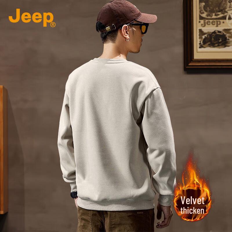 Jeep Men's Embroidered Fleece Sweatshirt
