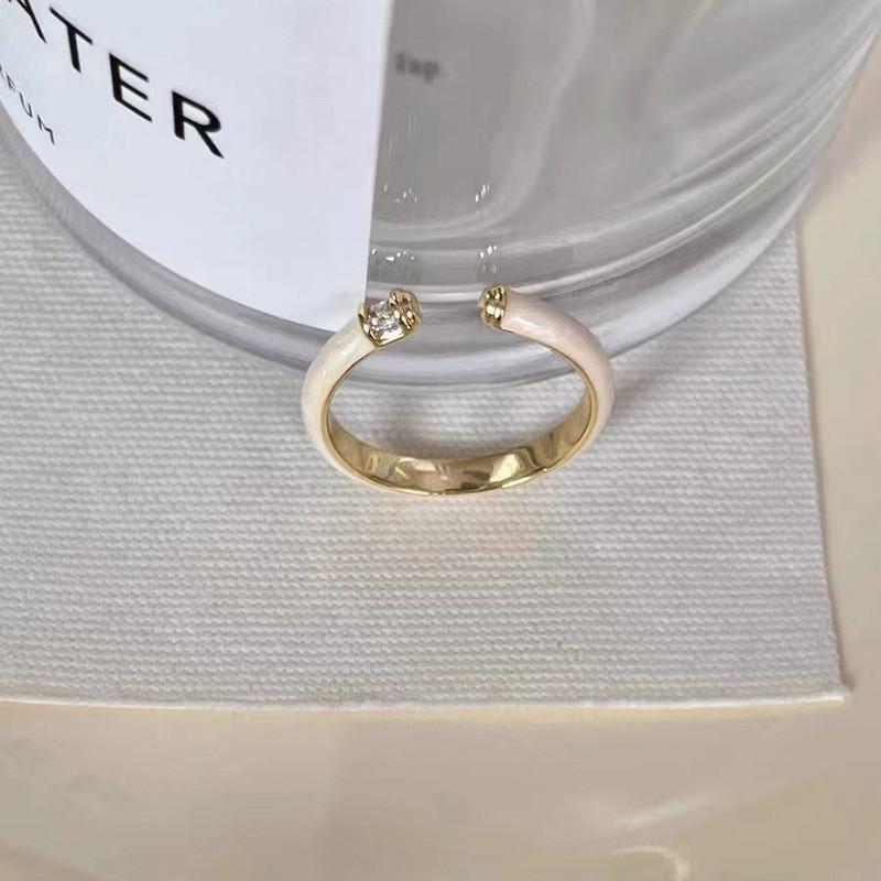 Elegant French Adjustable Style Ring For Women With Unique Geometric Design In Material Copper