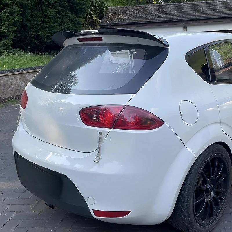 For Seat Leon MK2 2009-2012 4Door Hatchback Car Rear Roof Spoiler Splitter Rear Trunk Roof Lip Spoiler Tail Wing Bodykit Tuning