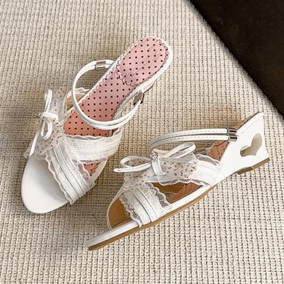 Модные милые кружевные туфли-клинья с бантом в форме сердца, женские роскошные сандалии-слайды со стразами на крестообразной завязке, дизайнерская обувь, модные удобные сандалии-слайды с открытым носком