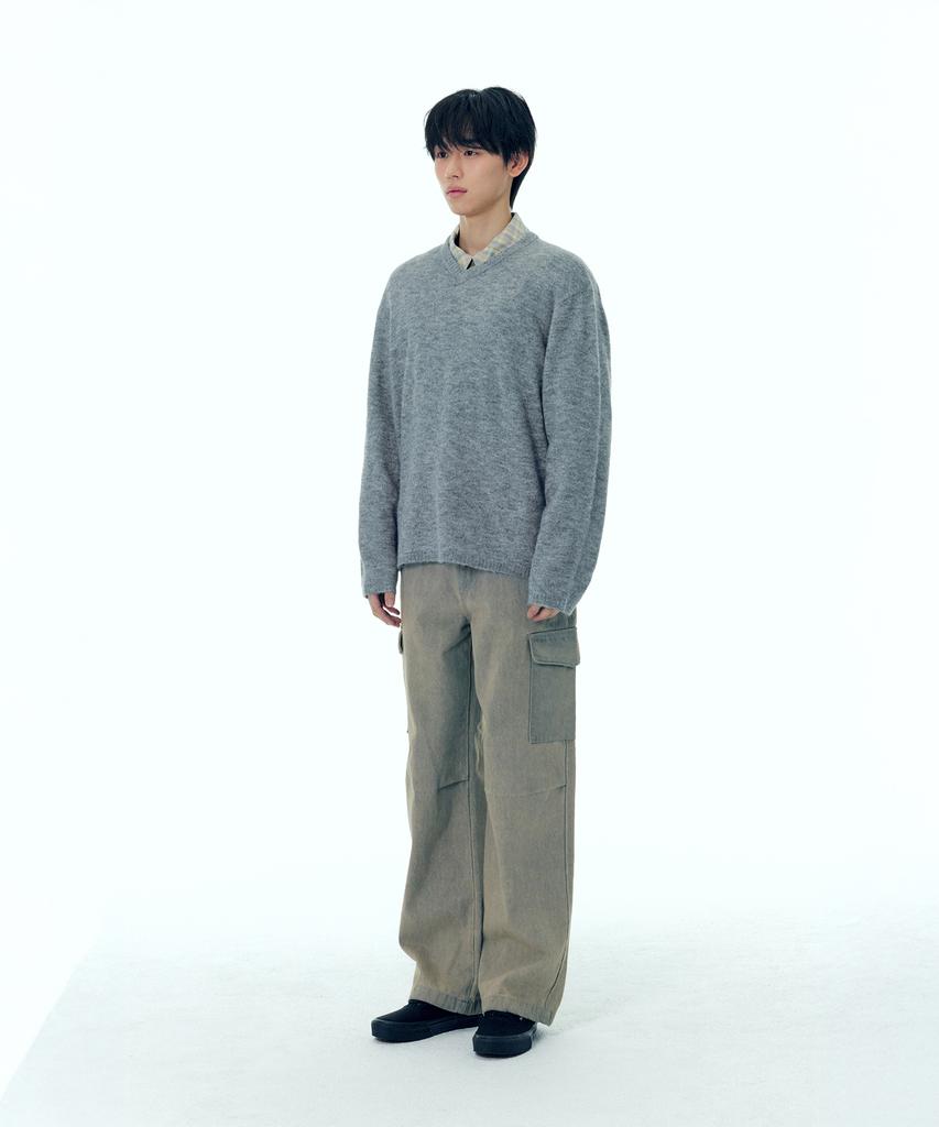 PLAC V-Neck Pullover Knit