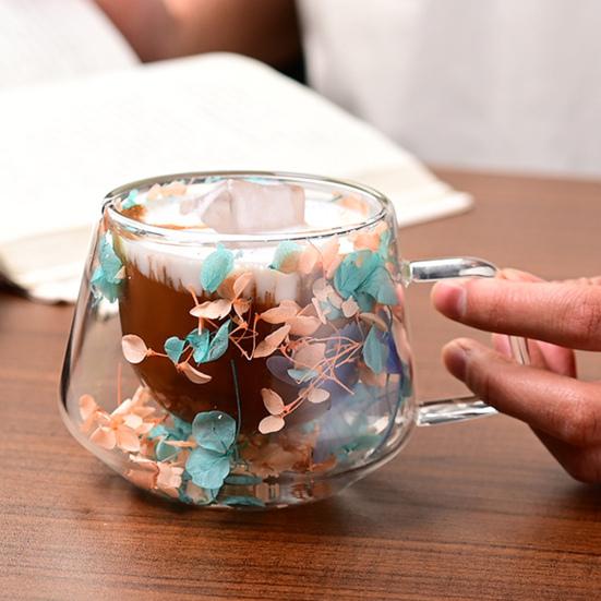 Кружки для кофе с двойными стенками из высокоборосиликатного стекла с красочным лепестковым дизайном