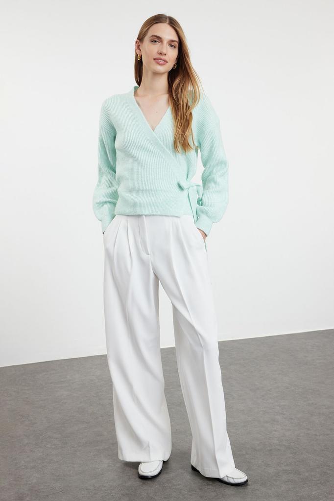 Women's Fashion Stylish Cardigan Black Soft Textured V-Neck Knitwear Cardigan