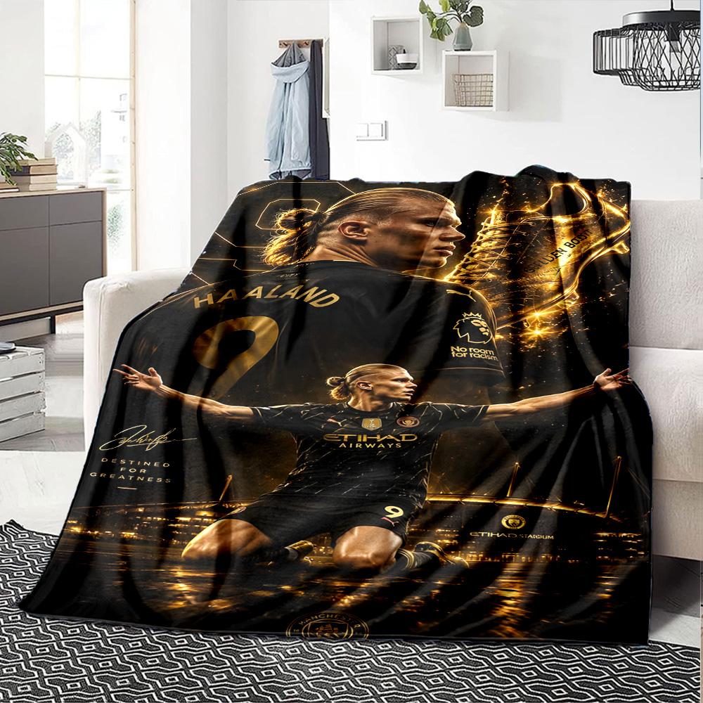Football Player Celebration Blanket Soft Warm Cozy Suitable for Bed Bedding Picnics for All Occasions Modern Gift for Travel Home Birthdays