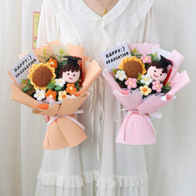 Crochet Bouquet Graduation Flower Gift Hand-woven Sunflower Bouquets Graduation Finished Crochet Flower Birthday Gift