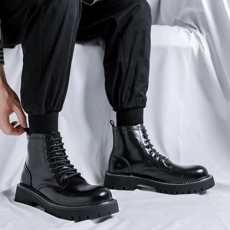 2025 British Martin Boots Men's Trend Versatile ins Boots Tooling Casual Black Medium Leather Boots 68009-R