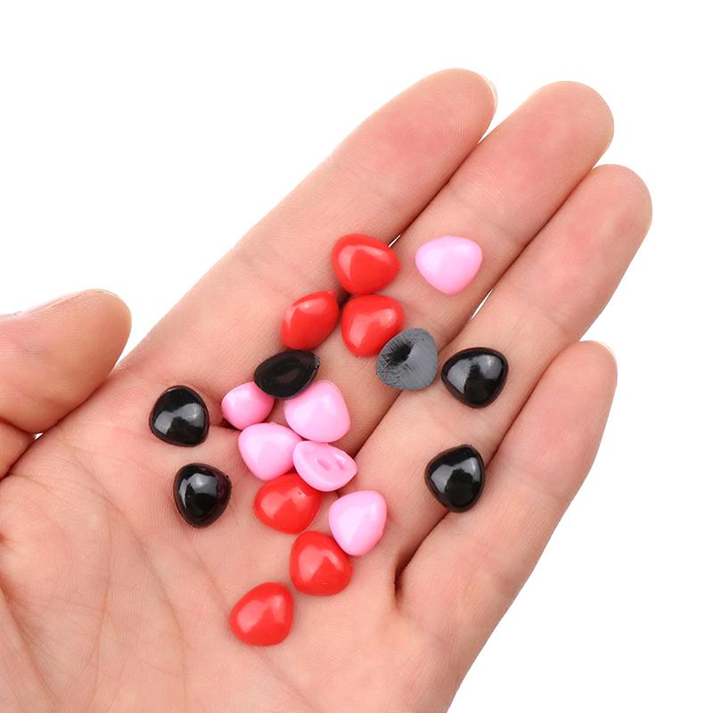 50 шт. Треугольные носовые аксессуары Мультяшный нос куклы Ручной DIY Треугольные Практичные Пластиковые с плоским дном Плюшевые игрушки