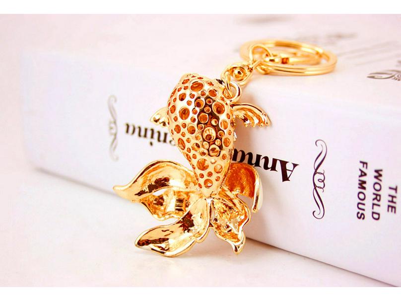 Брелок с капающим маслом в виде золотой рыбки: Металлическая подвеска в виде морского животного, подарок-украшение в виде карпа