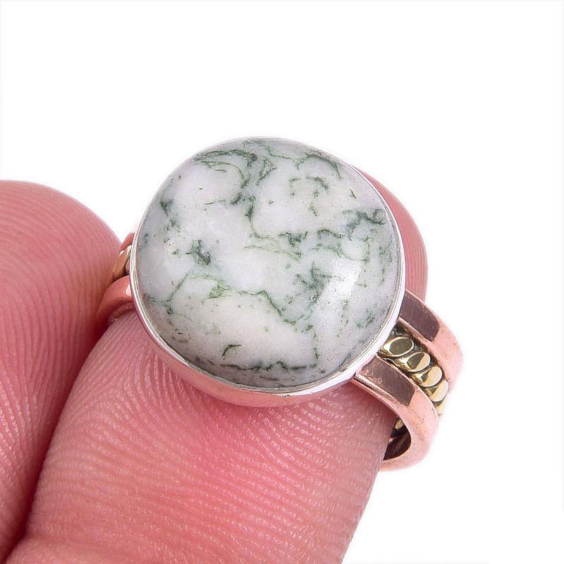 Кольцо из серебра 925 пробы с натуральным зеленым опалом и дендритом, двухцветное, S.7 k9f97